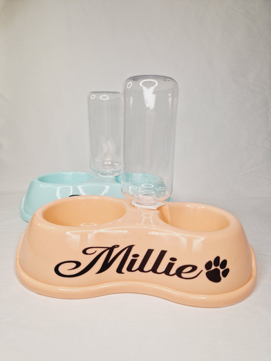 Personalised pet bowls with automatic water dispenser