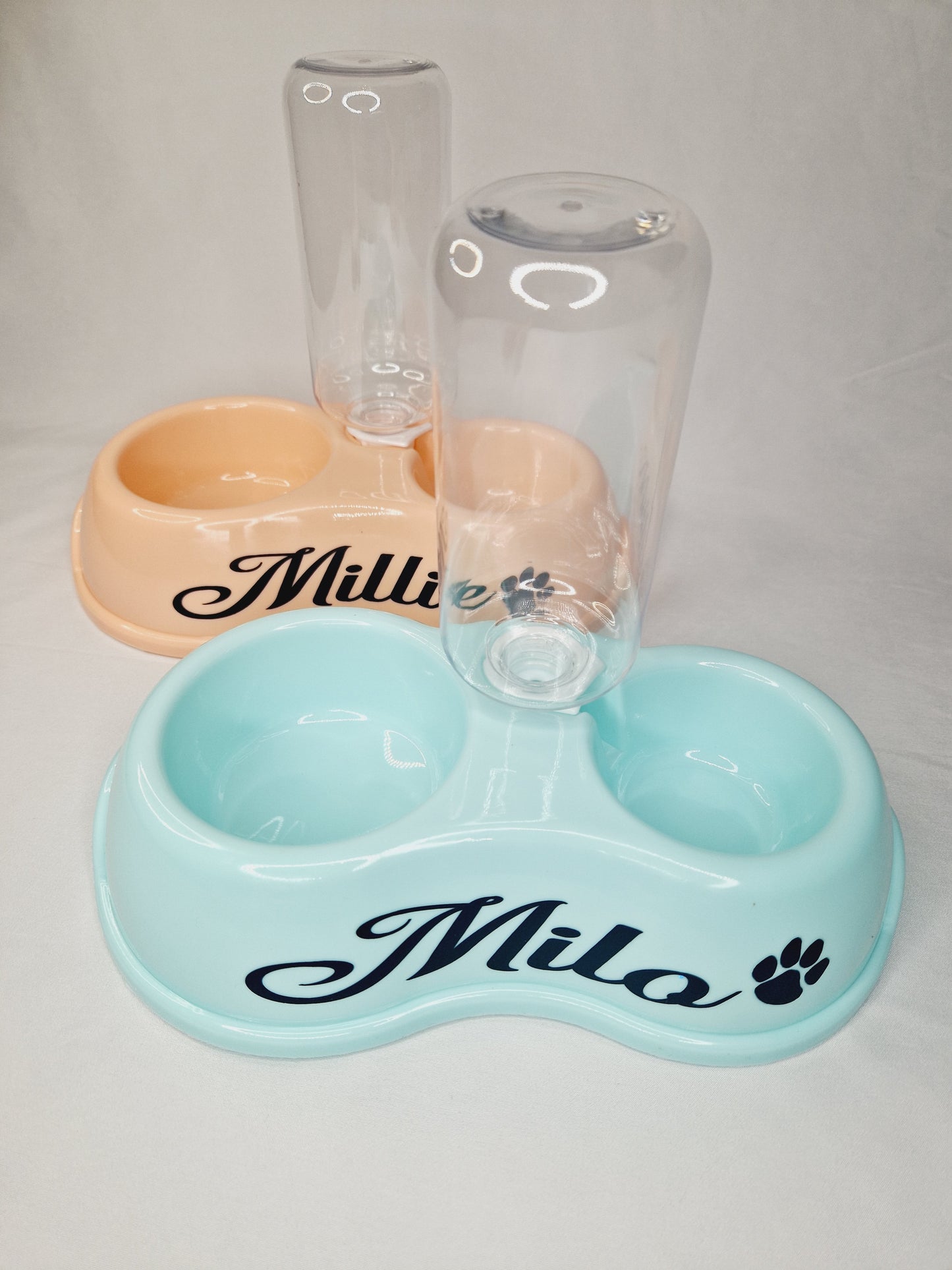 Personalised pet bowls with automatic water dispenser